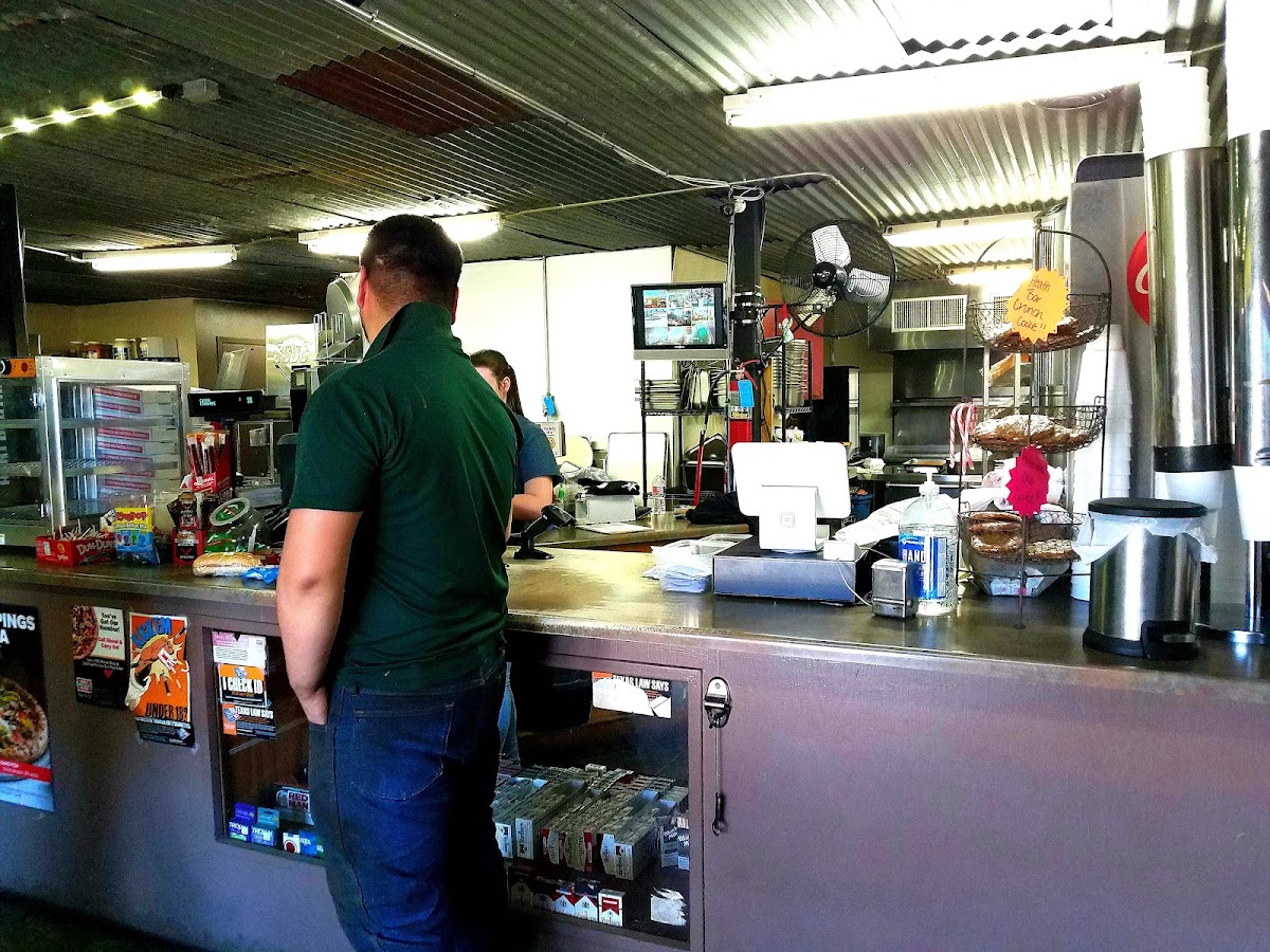 Tigertown Store & Cafe, Llc Photos 2